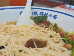 -程胖娃重庆小面(嘉禾金铂店)