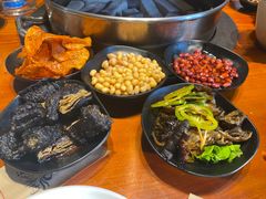 -梁山烤肉(李逵店)