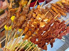 -卞二小串·鹤岗烧烤·坑烤(永定路店)