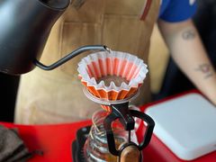 -UNI UNI(环亚凯瑟琳店)