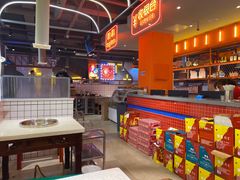 大堂-钢管厂歆瑞源油卤串串香(春熙路太古里店)