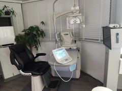 -目艮眼镜SHOWROOM(品牌集合店)