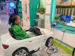 -爆米花儿童美发乐园