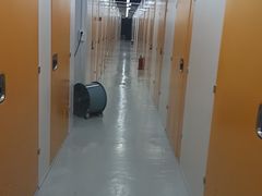 -安东易迷你仓自助寄存仓库(淞虹路店)
