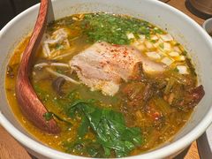 -SHAN山(前滩太古里店)