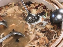 -东巴谷野生菌火锅餐厅