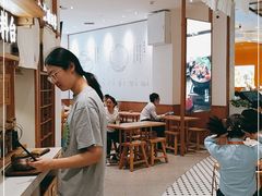 大堂-小满手工粉(杭州滨江龙湖店)