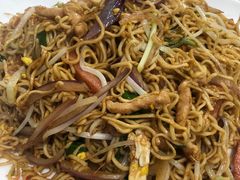 -大富蚝乌东哥饭店·石锅鱼杂·柠檬鸭(革新路店)