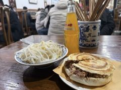 -王魁腊汁肉夹馍(柿园路店)