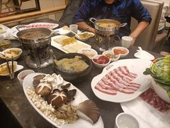 -世贸万锦大酒店·烹大师火锅达人