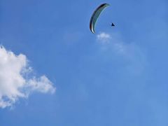 -趣飞飞黑麋峰国际滑翔伞基地