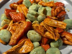 腊八蒜烧肥肠-小吊梨汤·北京菜·烤鸭(鸟巢店)