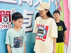 -蓝话筒·少儿成人演讲口才·主持朗诵·戏剧表演(大华第一坊店)