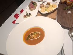 -GreyWhale灰鲸餐厅(武汉国际广场店)
