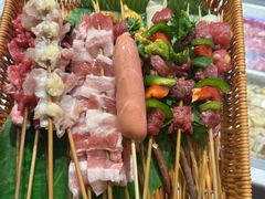 -威记烧嘢·南宁烧烤·超级生牛(绿地店)