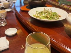 -梅花香里大酒店(郁金香路店)