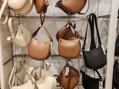 -优衣库(天津天河城店)