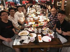 -四海一家自助餐(益田假日广场店)