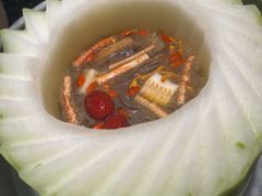 -得意咚瓜·顺德鱼生·冬瓜火锅(深圳首店)