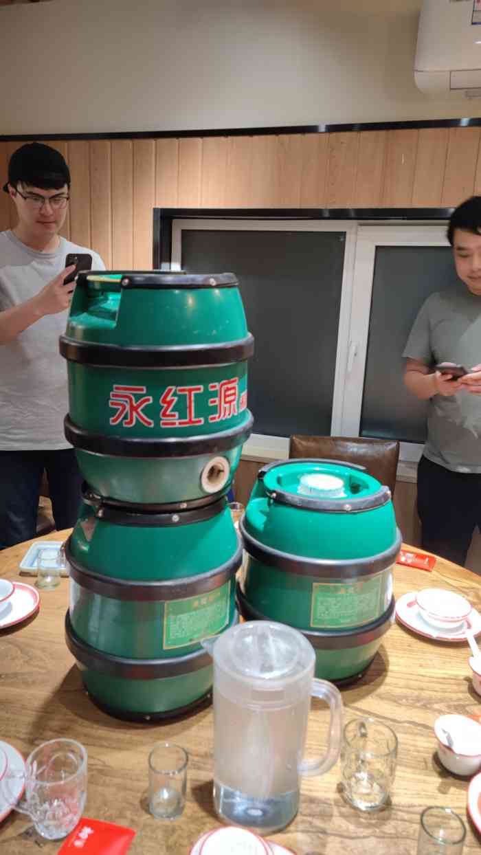 永红源啤酒61烧烤61海鲜61大排档(宝龙广场店)-"应该是青岛很有