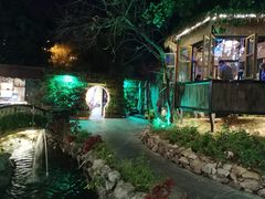 -花溪雨·森林餐厅(石基店)