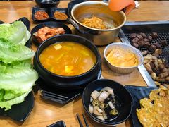 -肉甲韩国木炭烤肉(新壹街1店)