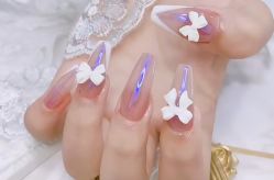 -雪奈传统美甲美睫