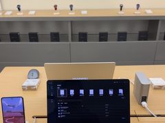 -华为智能生活馆(上海中山公园龙之梦)