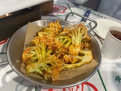 油炸花菜-七个烧烤·武汉大排档(翻身店)