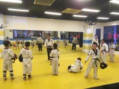 -浛道跆拳道·拳击·体适能