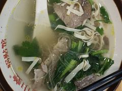 -小姜锅贴(凤凰街店)