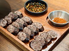 -大同江朝鲜菜•长春地标美食(绿园吾悦广场店)