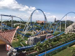 -七彩云南欢乐世界