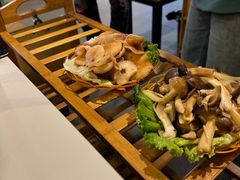 -菌海森林·非遗野生菌火锅(西山区滇池路摩根道店)