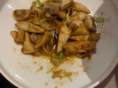 -京味斋·北京烤鸭(华威桥北工大店)