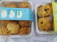 -爱达乐面包生日蛋糕(红光西华店)