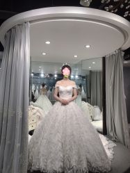 点击看大图 -艾米丽婚纱礼服