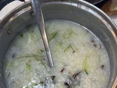 -明本湛江鸡•海鲜小厨(陈家祠店)