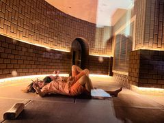 -涨巢·潮玩水疗局