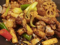 -椒行天下干锅牛蛙·(万宝店)