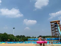 -热带风暴水上乐园