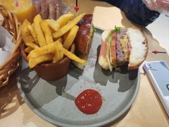 -麦田工坊(月湖店)