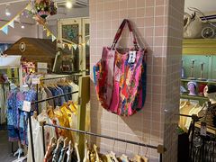 -恋物百货商店(华侨城店)