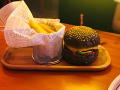 -HIB HUB公社(解放西路店)