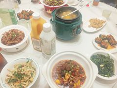 -湘当有饭剁椒鱼头(昆山招商花园城店)