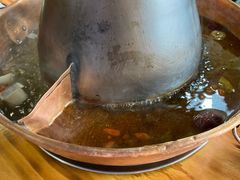 鸳鸯锅-东镇老火锅(长春路首店)