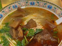 -金杨拉面王小吃面馆·牛三宝面·红烧牛肉粉