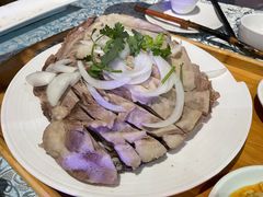 手抓羊排-巴扎美食·新疆菜·西域歌舞表演餐厅(新疆大厦店)