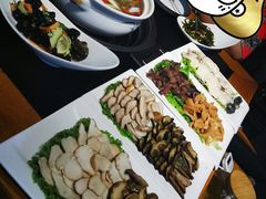 -阿鹏故事野生菌火锅(双廊古镇店)
