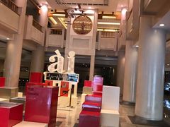 大堂-世贸君澜·云天阁自助餐厅
